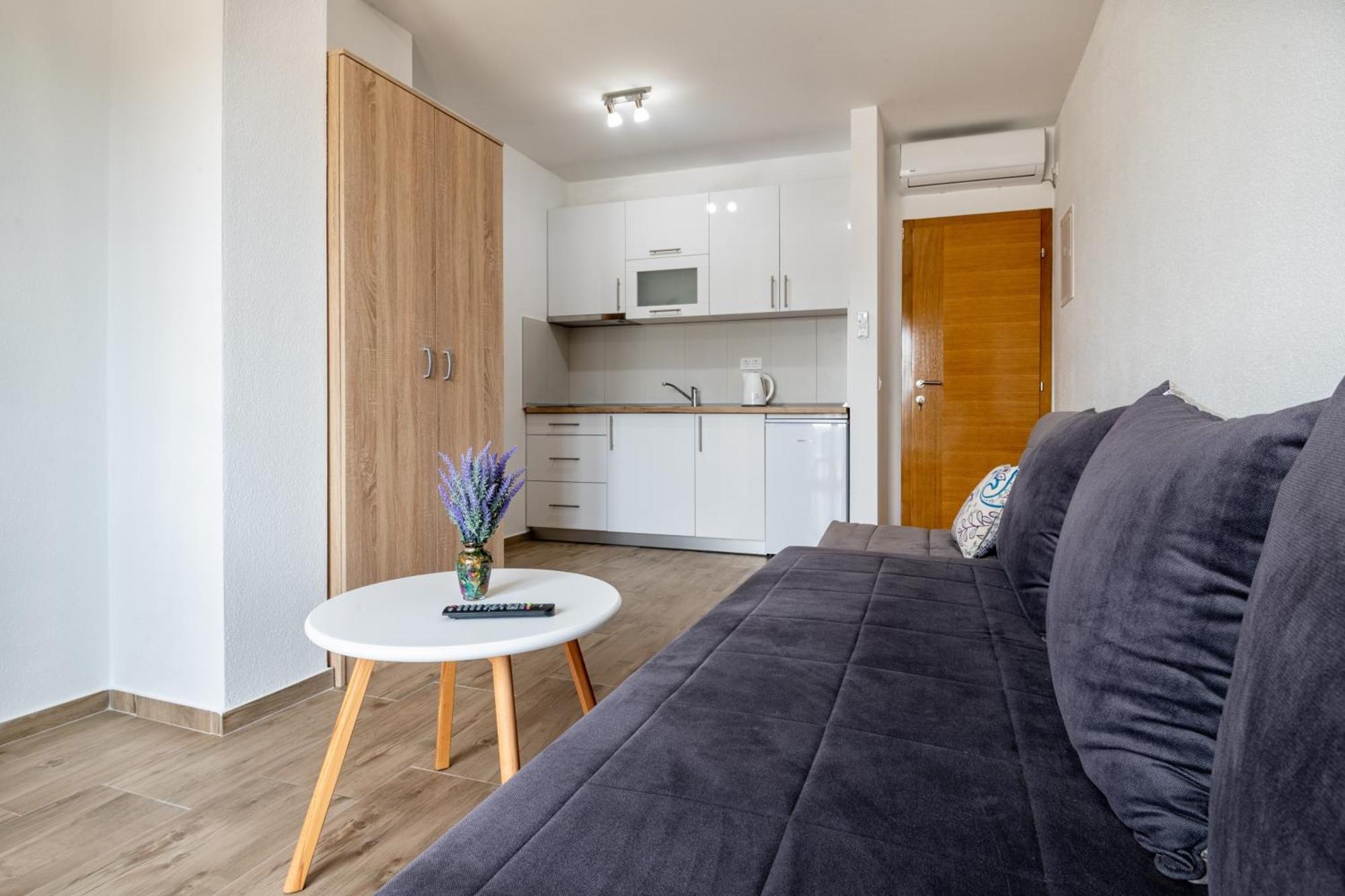 Apartments Glorija Неум Номер фото
